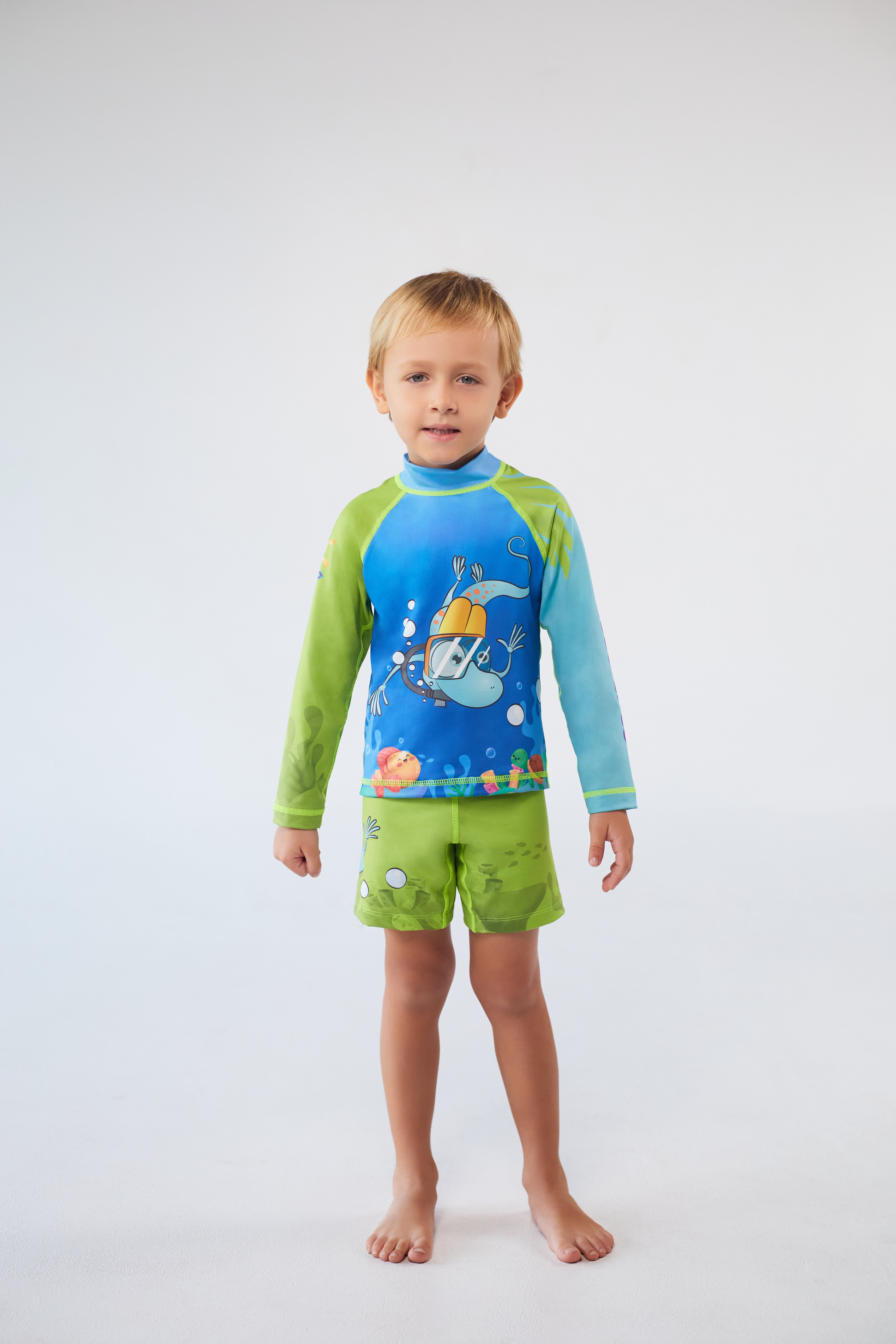Set Rash Guard Niño Buceando – Verde/Azul