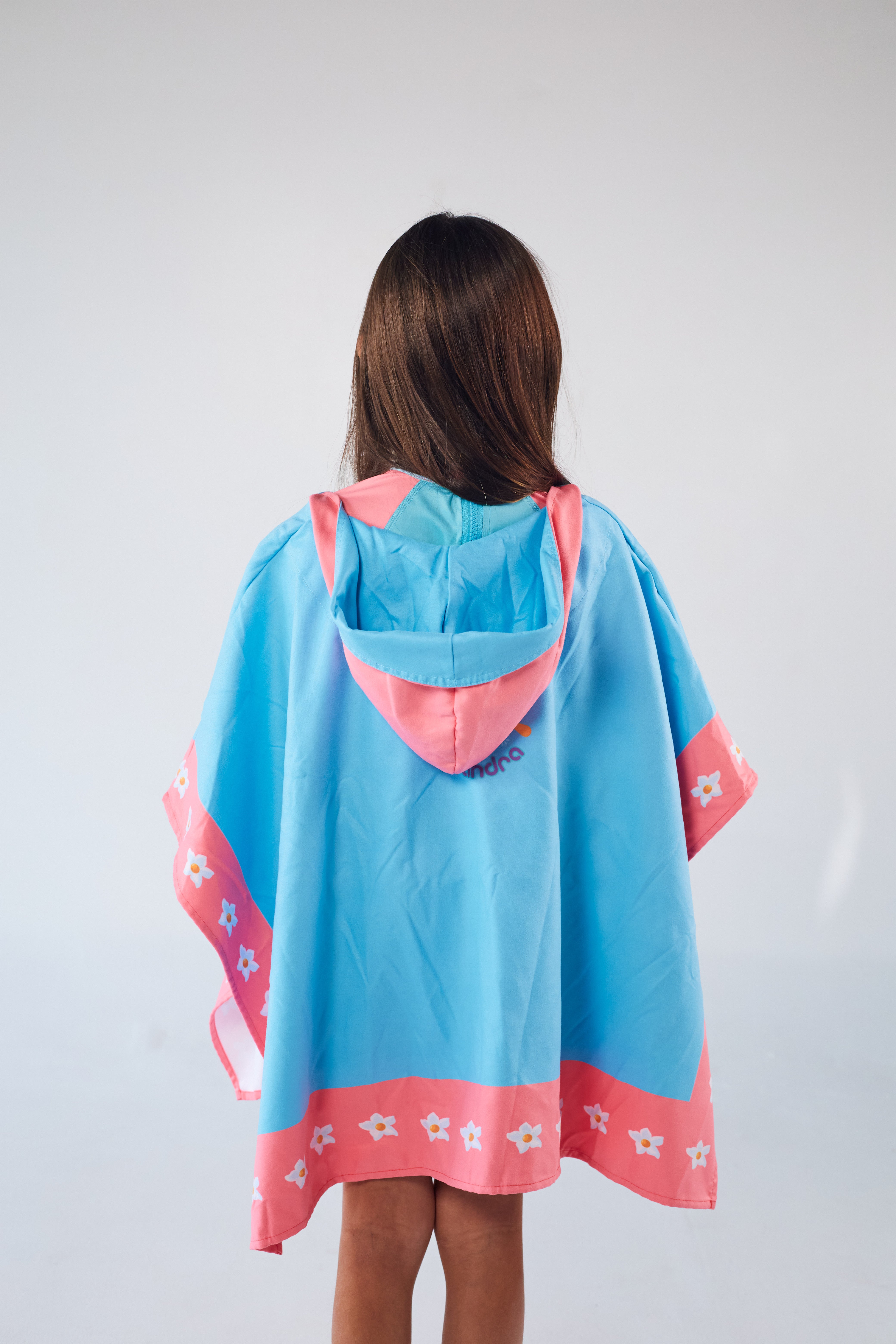 Toalla Poncho Cuadrada Niña Castillo de Arena – Palo de Rosa/Azul Cielo