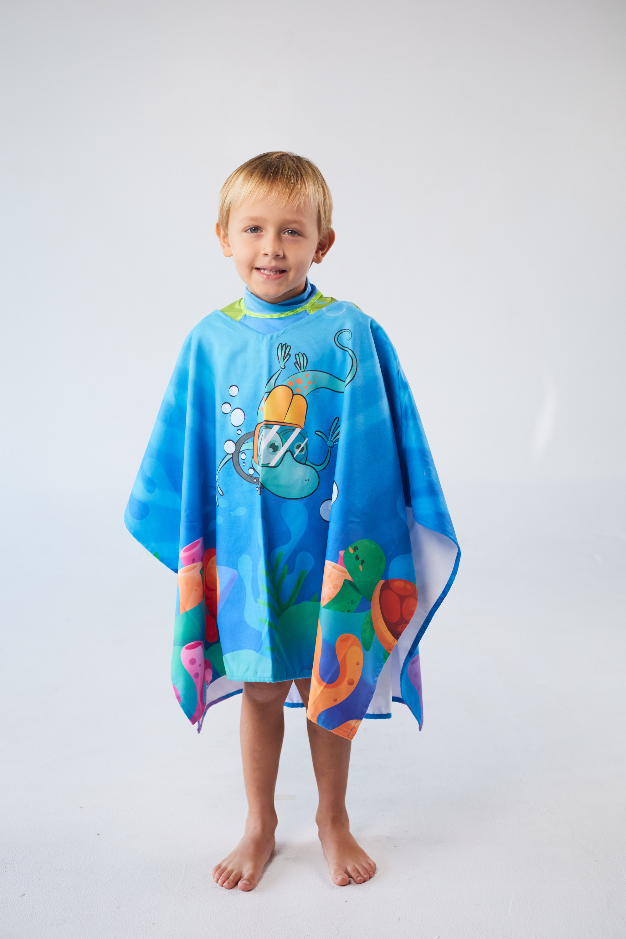Toalla Poncho Cuadrada Niña Caballito de Mar – Morado/Turquesa