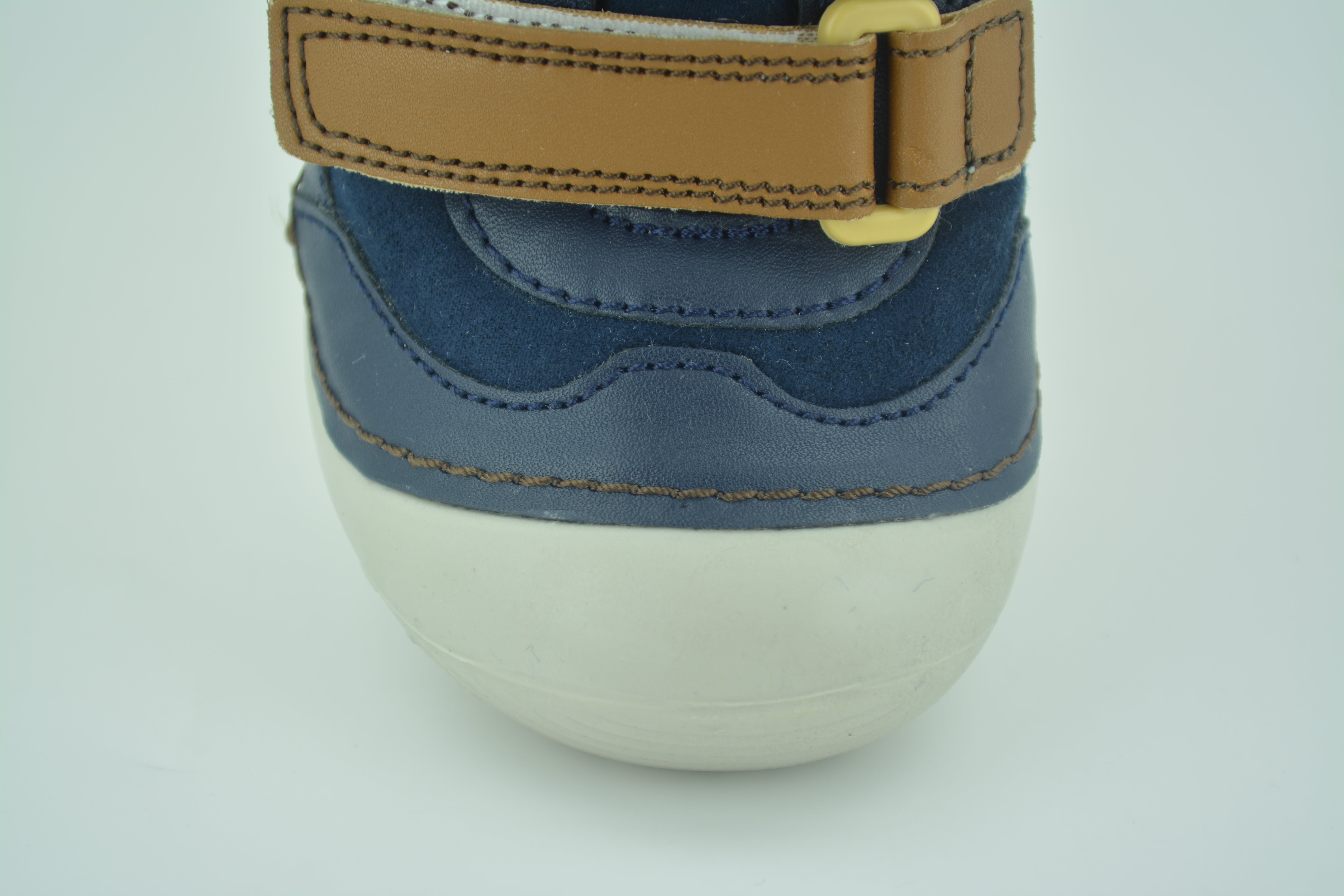 Zapato Cannis de color Azul elaborado en Sintético textil de la marca FIRST SHOES