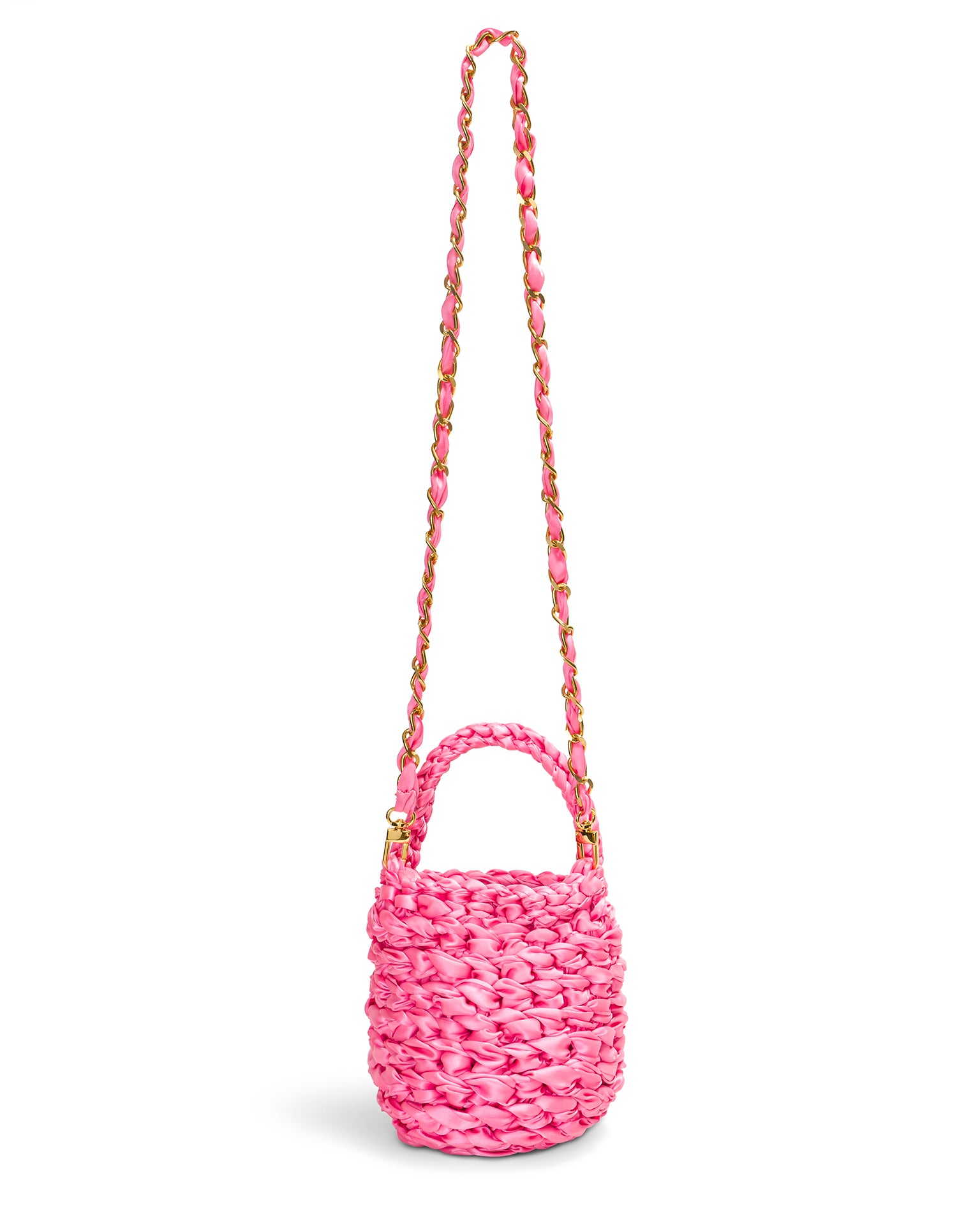 Bolso tejido con acabado - de color Rosado   elaborado en Cinta poliéster y metal de la marca LOLILU