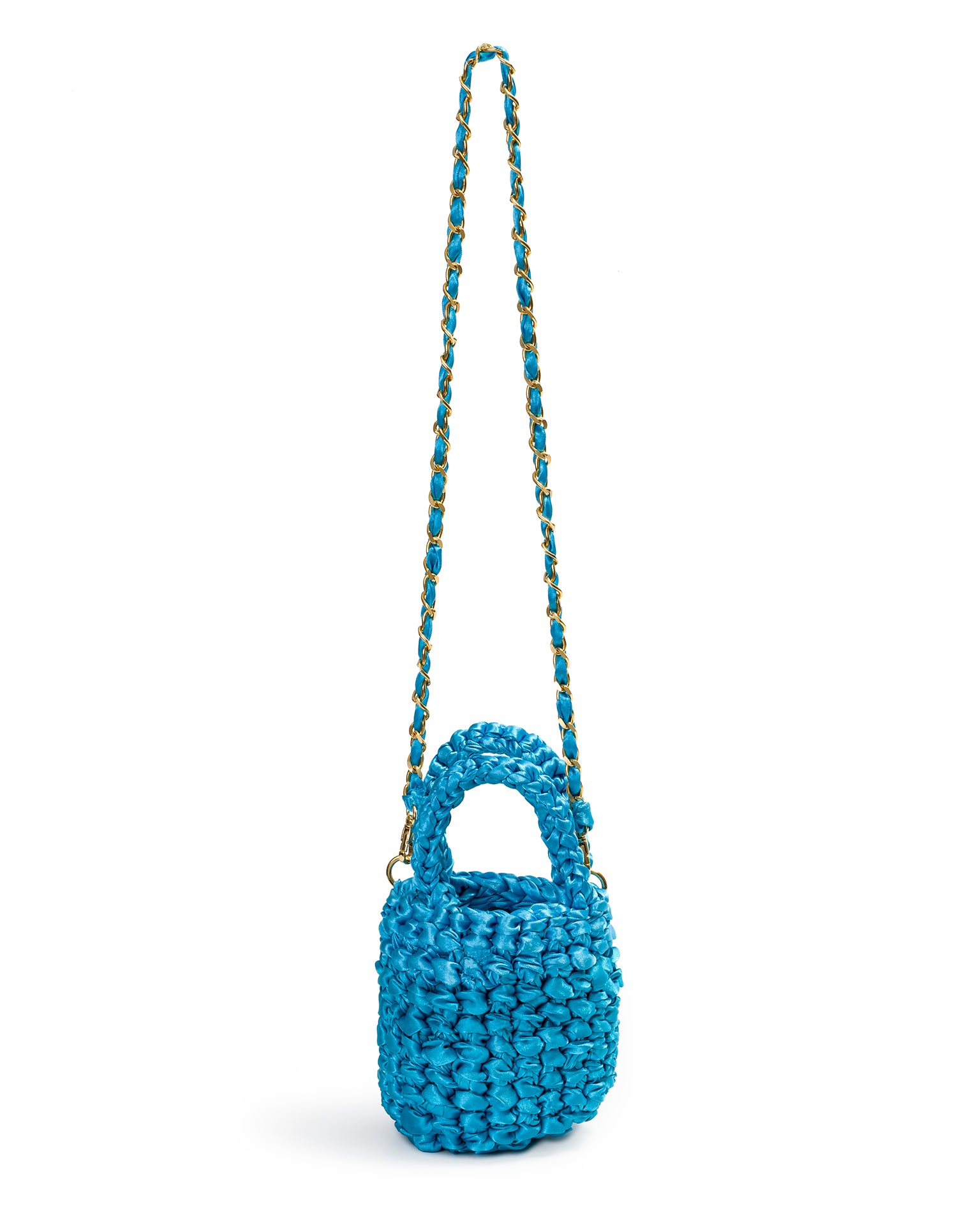 Bolso tejido con acabado - de color Azul aguamarina elaborado en Cinta poliéster y metal de la marca LOLILU