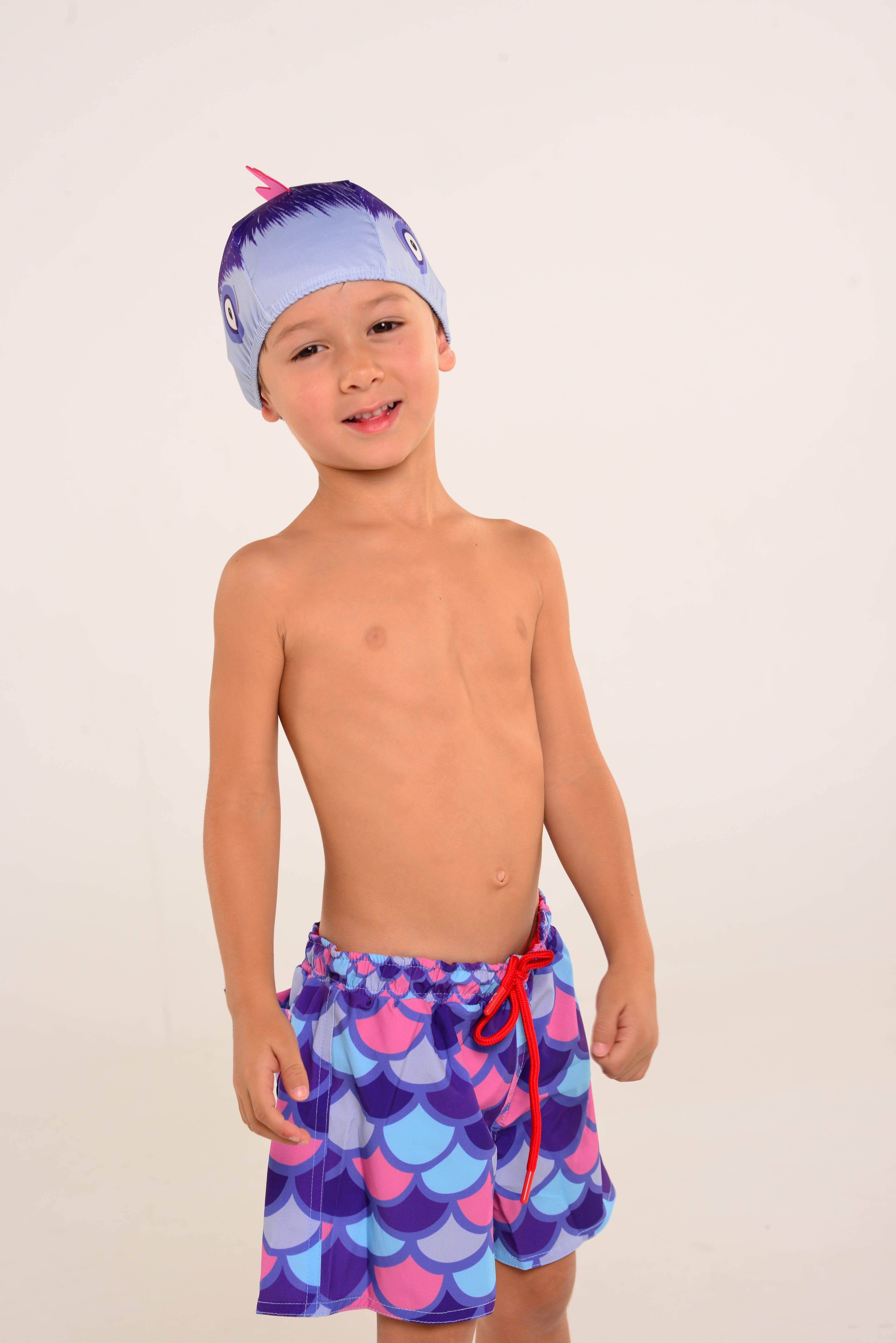 Gorros de Baño elaborado en TELA RECICLADA PET de la marca PIRAÑA MUECA