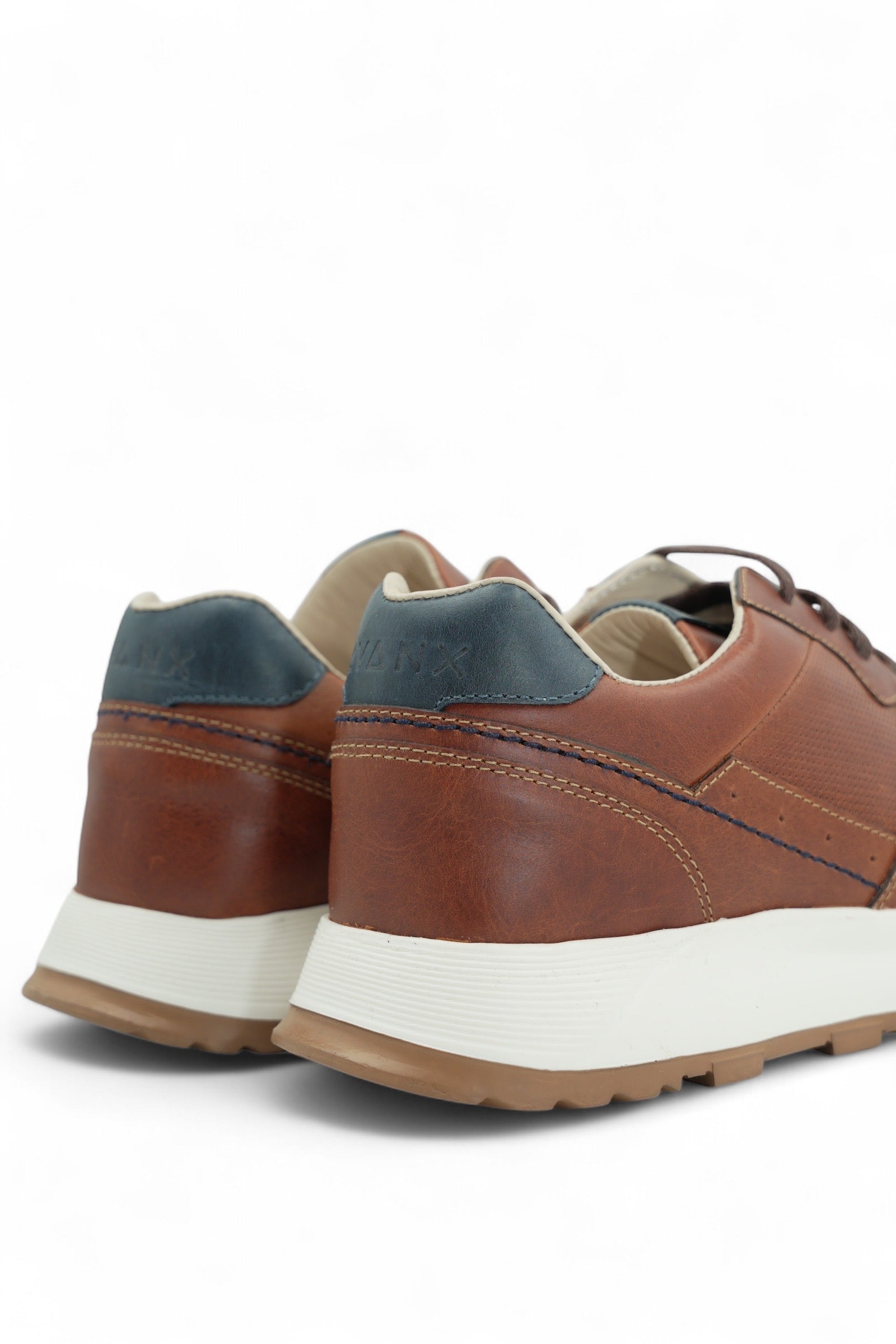 Tennis Adler Hombre - Avanx