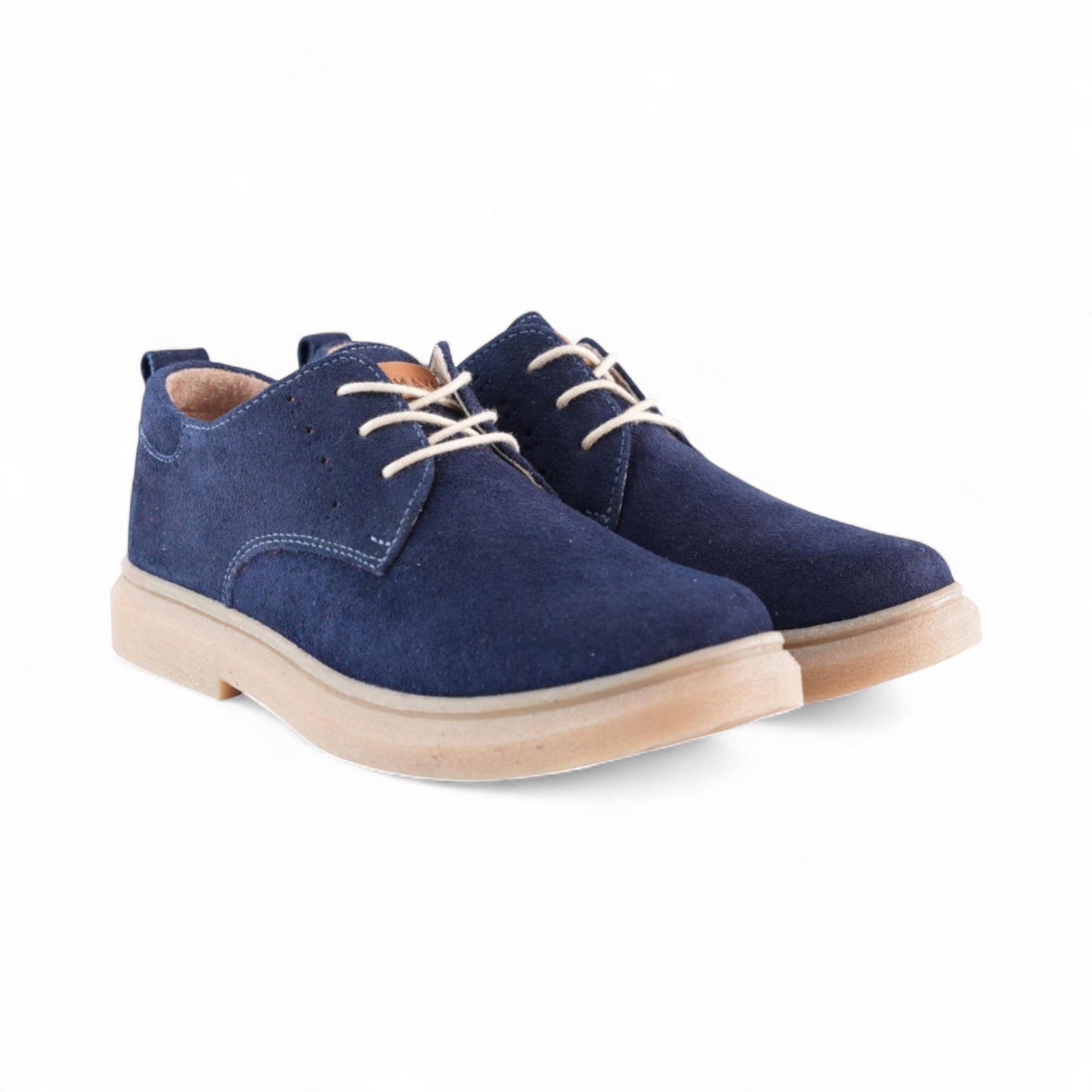 Zapatos Mia elaborado en Capellada:  Cuero Gamuza 
Forro:  Cuero
Plantilla: Eva
Suela: T.R. de la marca AVANX