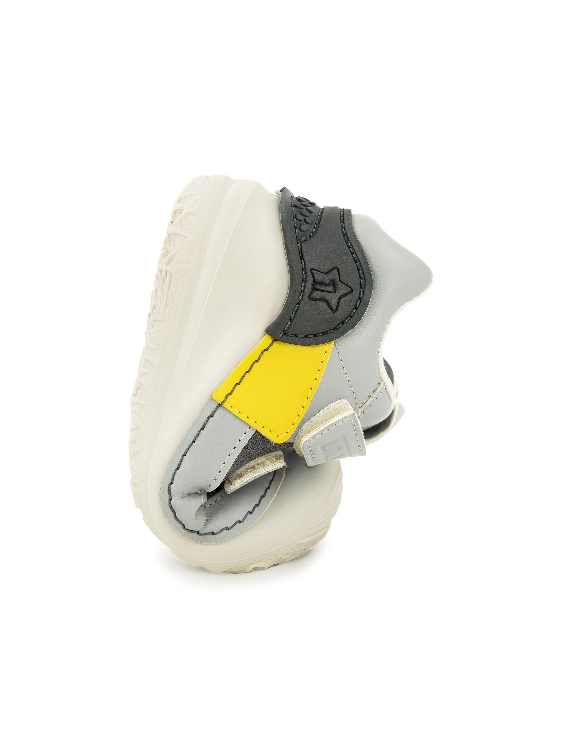 Zapato Draco