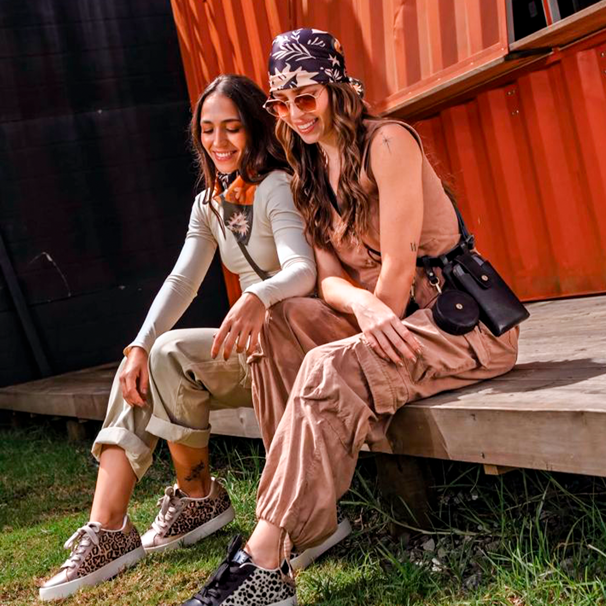 BIONDA Y MORA